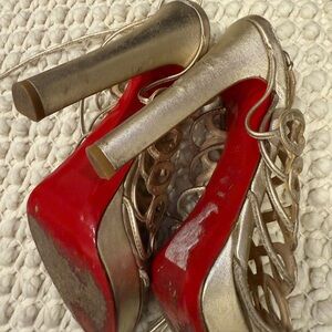 Gold Heels in Platinum 37.5 gold